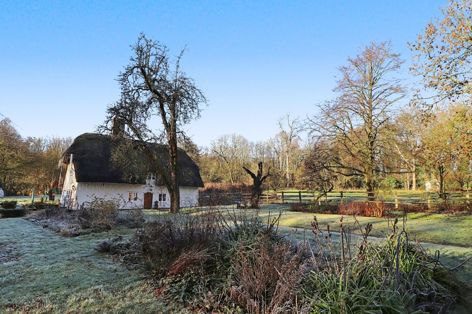 Warrens Green, Weston, Hitchin, Hertfordshire, SG4 7ED