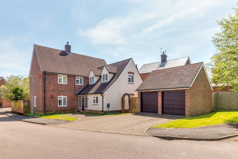 View Full Details for Gosmore Ley Close, Gosmore, Hitchin, Hertfordshire, SG4 - EAID:Putterills, BID:893