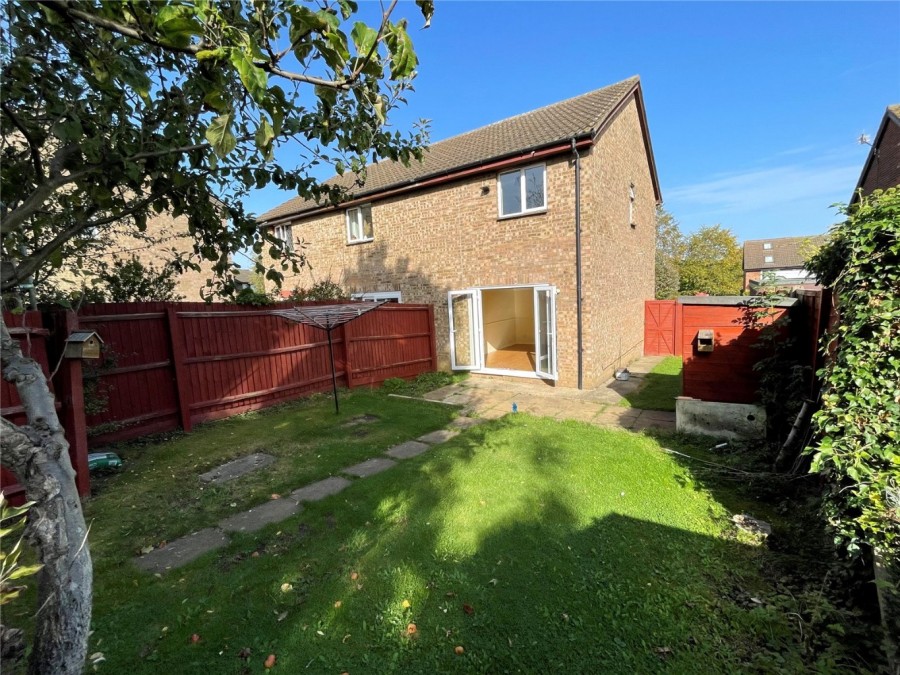 Images for Burns Close, Hitchin, Hertfordshire, SG4 EAID:Putterills BID:893