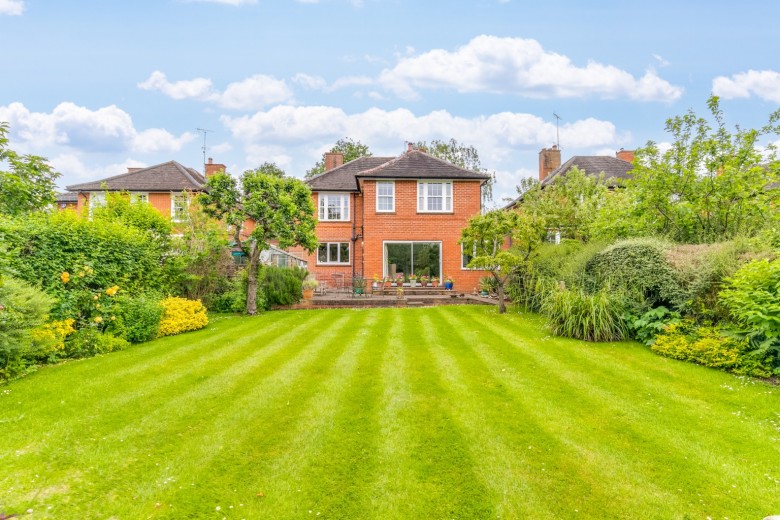 View Full Details for Elmwood, Welwyn Garden City, Hertfordshire, AL8 - EAID:Putterills, BID:892