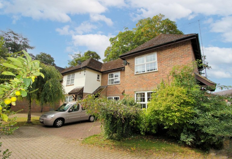 View Full Details for St. Martins Road, Knebworth