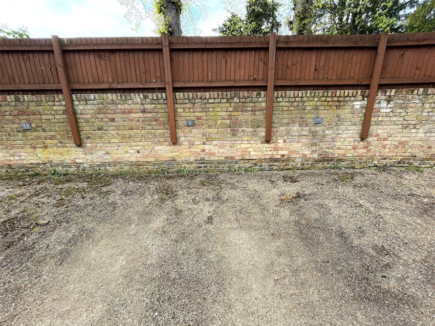 Images for 42 Bancroft, Hitchin, Hertfordshire, SG5 EAID:Putterills BID:893