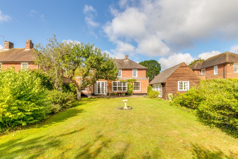 View Full Details for Guessens Road, Welwyn Garden City, Hertfordshire, AL8 - EAID:Putterills, BID:892