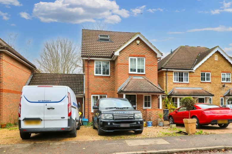 View Full Details for Stevenage, Hertfordshire - EAID:4182793638, BID:STE