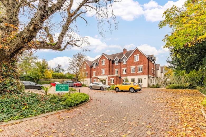 View Full Details for Knebworth, Hertfordshire - EAID:4182793638, BID:KBW